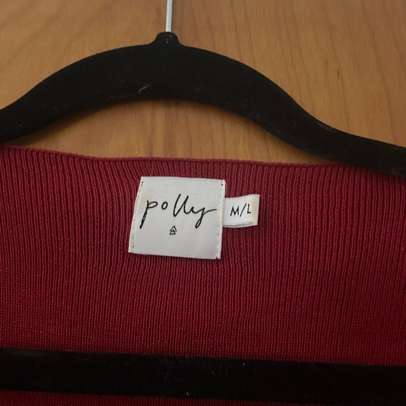 Red Top - Picture 2 of 2